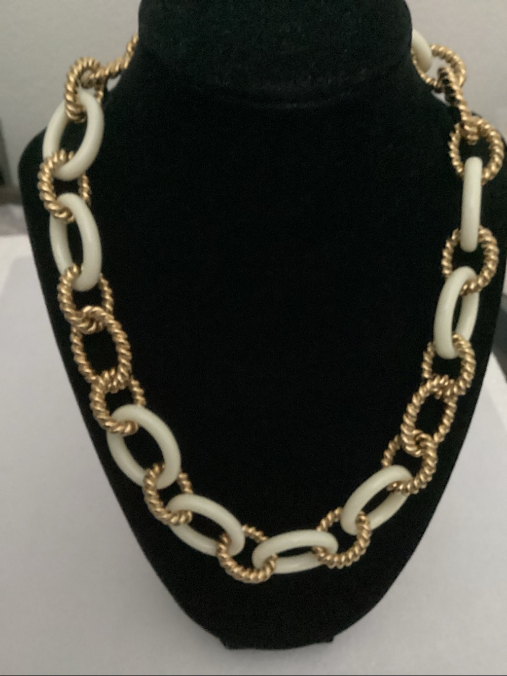 Capucine De Wulf Earth Goddess Link Necklace